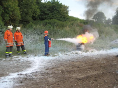... auch die Jugendfeuerwehr darf mal.